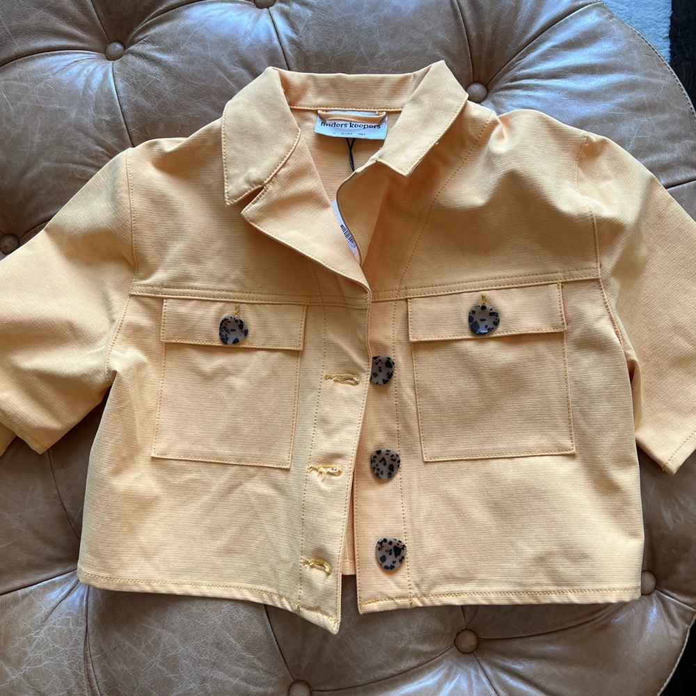 Brand new Finders keepers, matching skirt and cropped blazer set